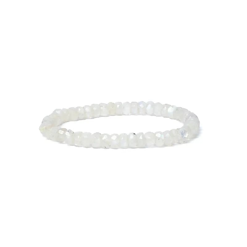 Armband Regenbogen-Mondstein facettiert – AA-Qualität | elastisch | 6 mm Perlen | Mondenergie & Intuition 🌙