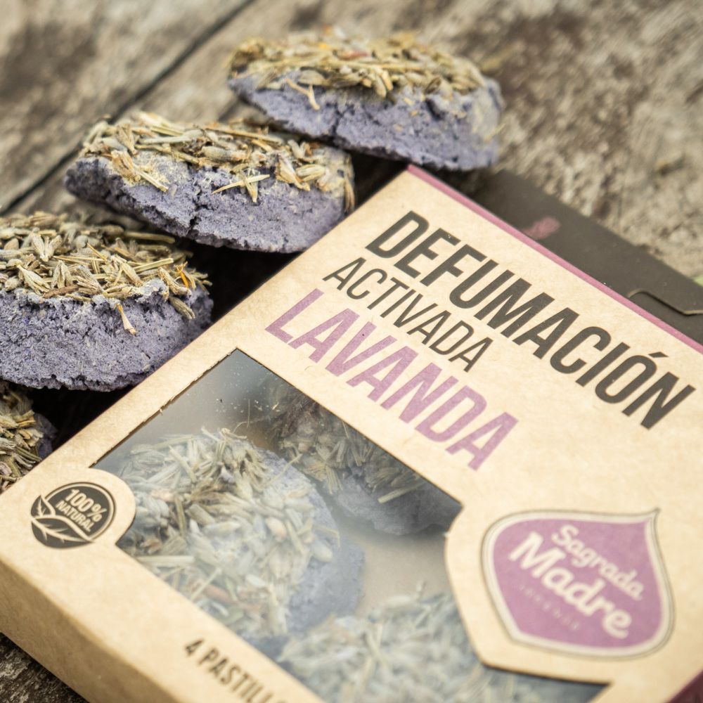 Räucherpastille mit Aktivkohle & Lavendel – Entspannung & Reinigung