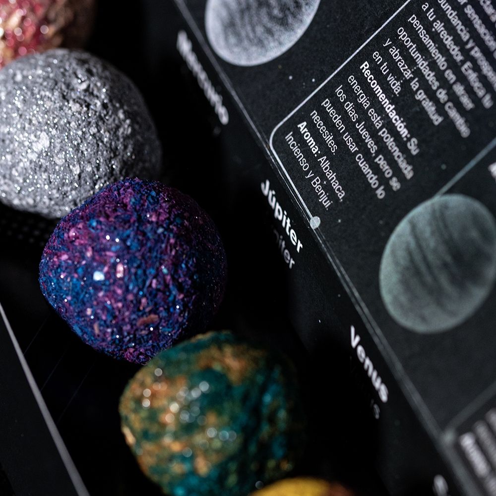 🌌 Cosmos Smudge Bomb – 7 Planeten, 7 Energien, 1 Ritual