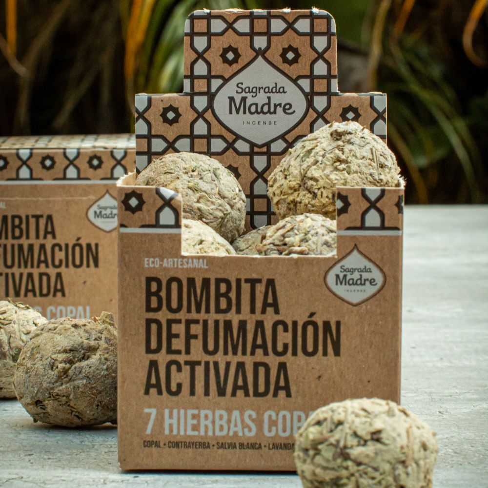 Sagrada Madre, 7 Kräuter & Copal Smudge Bomb – Reinigung, Schutz & spirituelle Klarheit