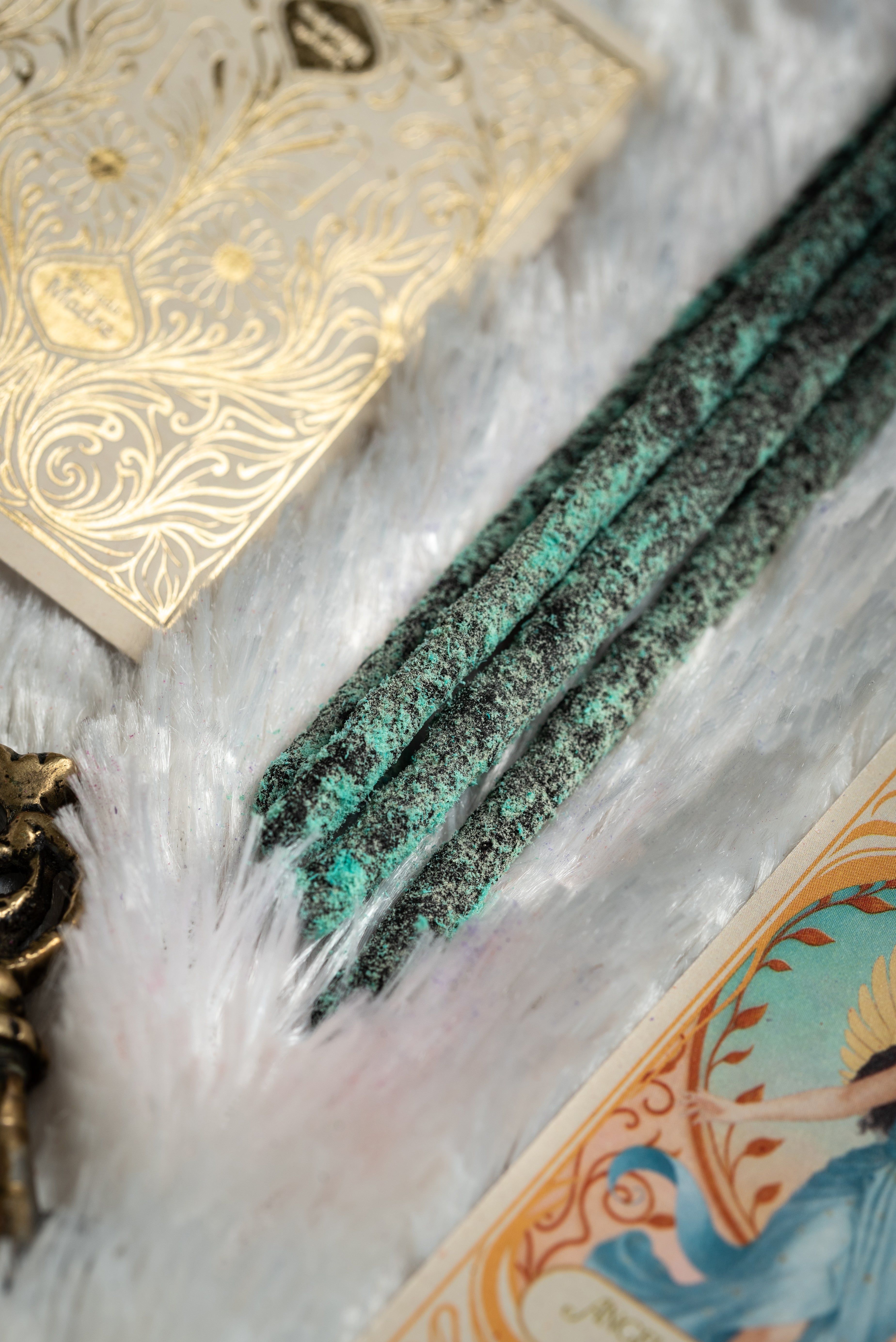 Sagrada Madre Protective Angel Tarot Geranium, Räucherstäbchen mit zwei zufälligen Engelkarten