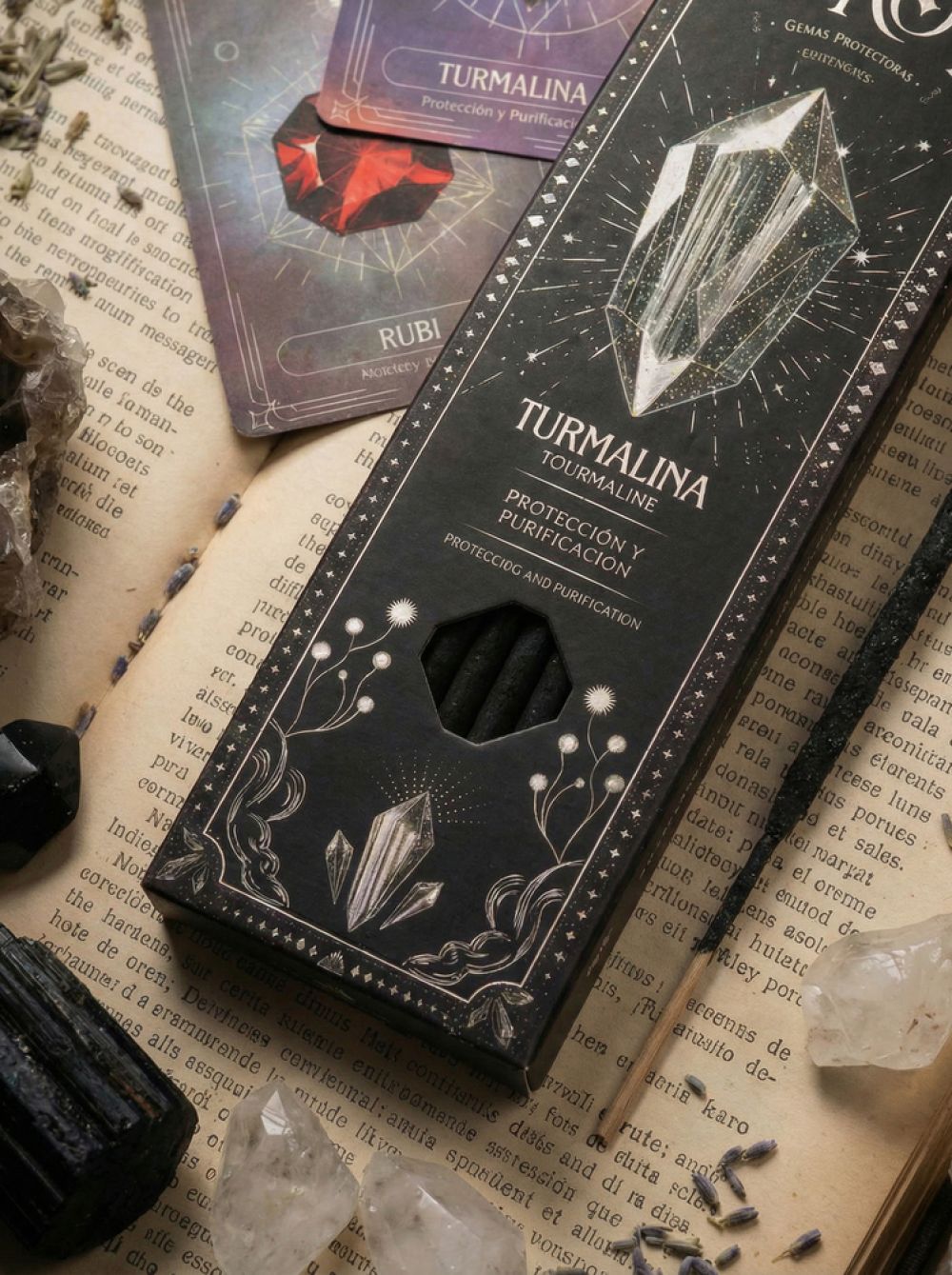 Sagrada Madre Tarot Gems Räucherstäbchen – Turmalin, Myrrhe & Jasmin