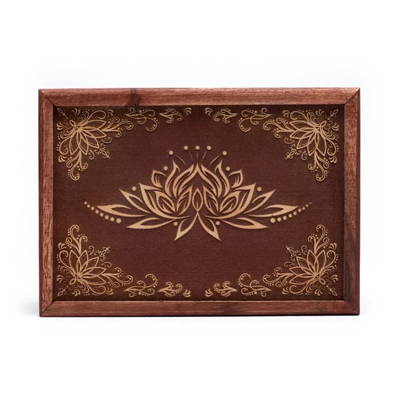 Lotus der Wandlung – Tarotkistchen aus Akazienholz